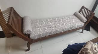 Backless Sofa/  Deewan in excellent condition