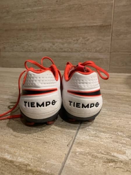 Original Nike Tiempo Shoes  for Sale 5