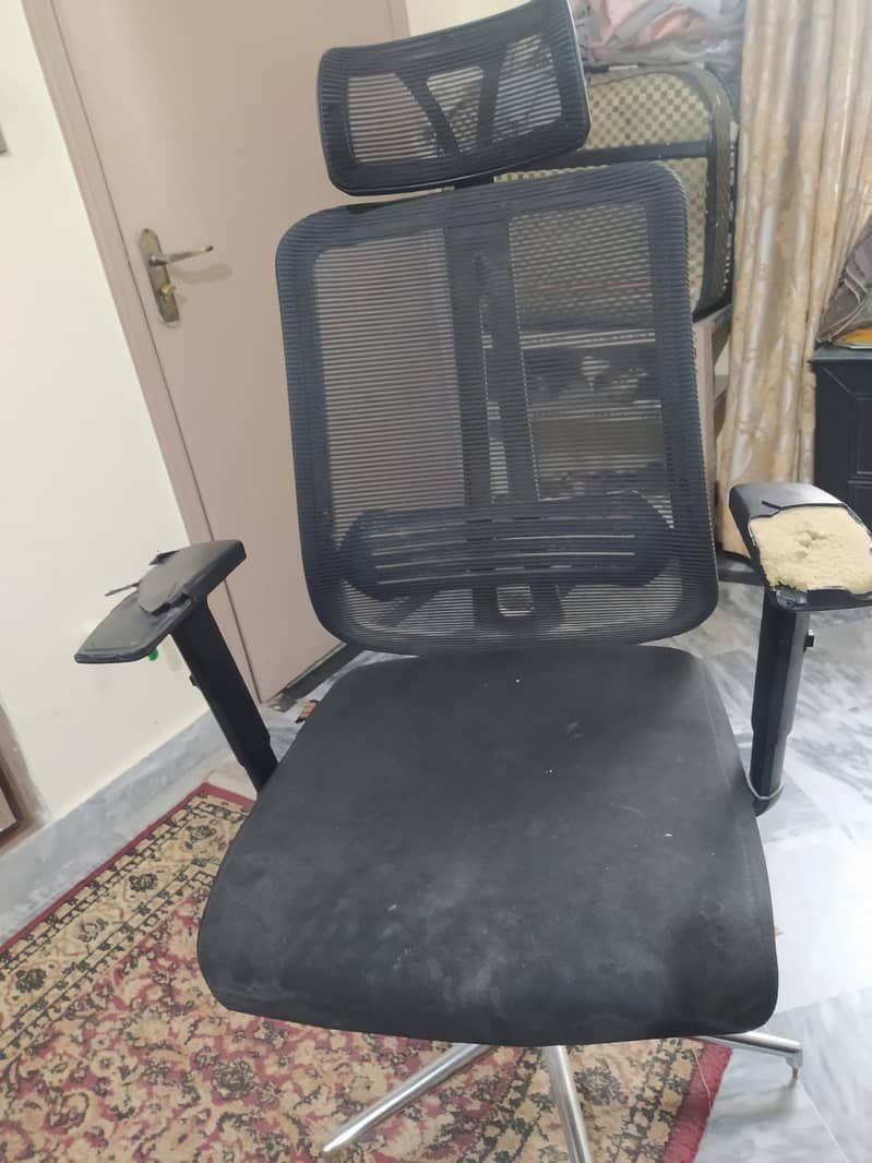 Office Chair (Neck/Arms/Back adjustable) 0