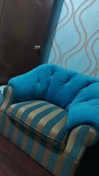 5 seater sofa for sell 2