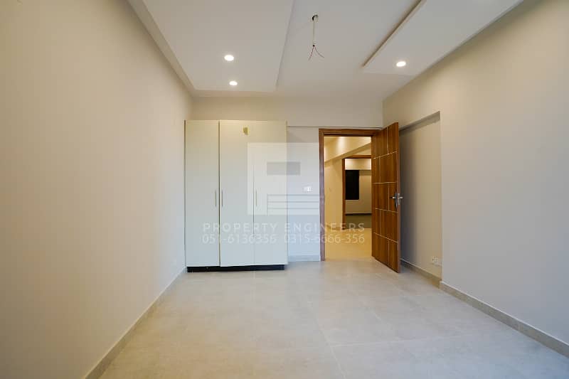 3 Bed Gold Apartment for Sale 6