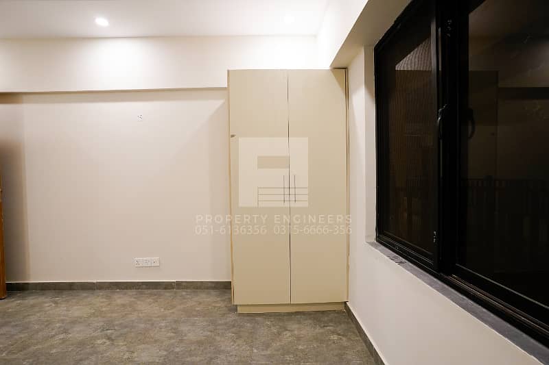 3 Bed Gold Apartment for Sale 16