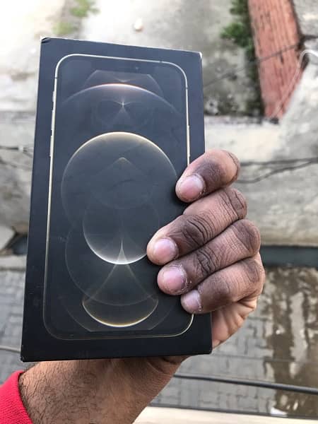 I phone 12 pro factory unlock 128 for sale 5