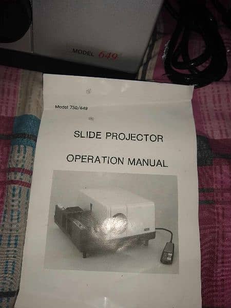 slide projector and overhead projector available 19