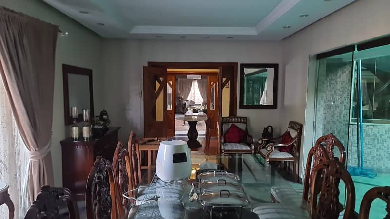 4 Kanal Ideal Location Used House For Sale in Sector A1 Township Lahore 3