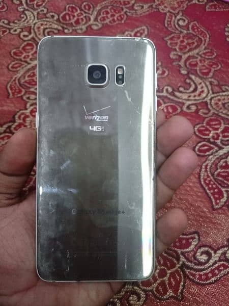 Samsung galaxy S 6 edeg plus 4 / 32 3