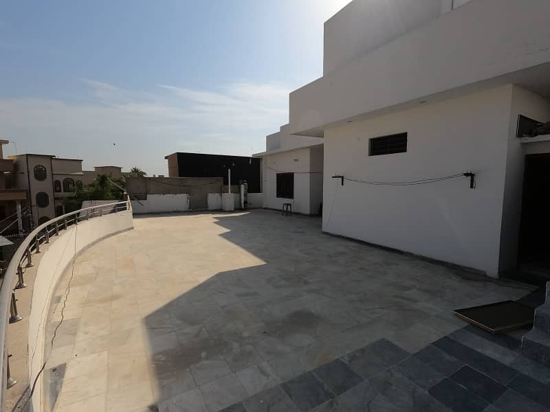 House For Sale 422 Sq Yrd Nazimabad No 4 27
