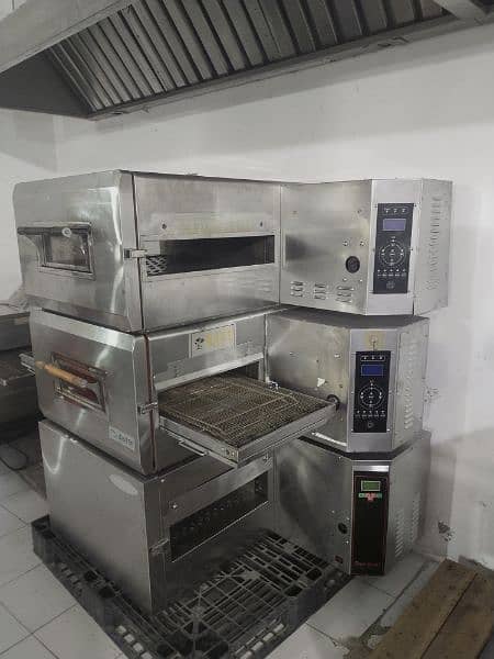 we have Ban marry/salad bar/cake chiller machine available/oven/fryer 7