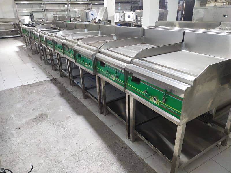 we have Ban marry/salad bar/cake chiller machine available/oven/fryer 16