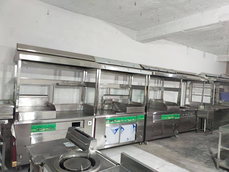 we have Ban marry/salad bar/cake chiller machine available/oven/fryer 18