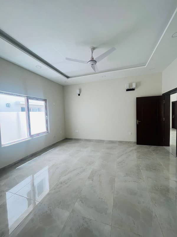 500 Square Yard Brand New House Is Available For Sale 19
