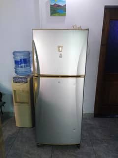Dawlance refrigerator 16 cubic feet