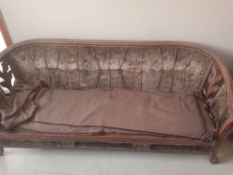 sofa set good condition 4