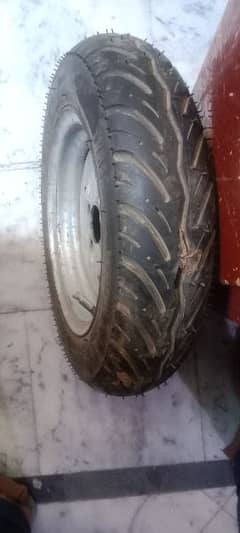 riksha tyre with rim