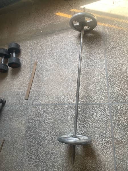 barbell bar 4 feet with 2 plates of 10kg each 5