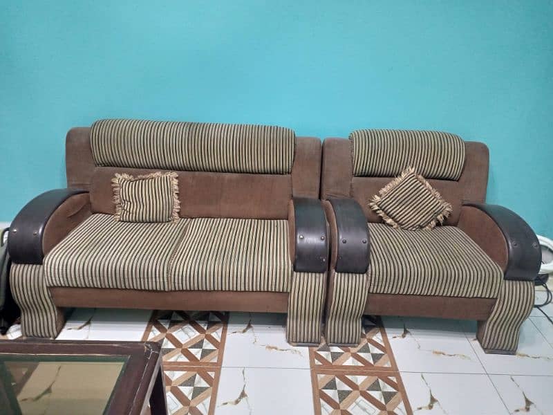 solid sofa 1
