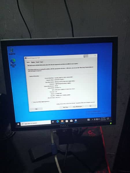 Monitor for sale 19 inch 4