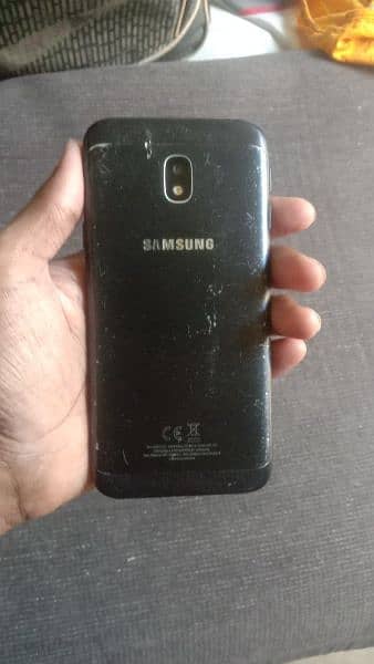 Mobile ka sath VR bhe lelo new Condition ma sirf 1500 kq 3