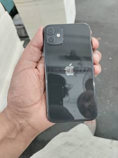 iPhone 11 jv 10/10 condition