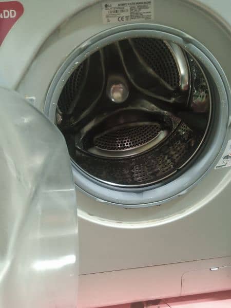 LG fully Automatic front load washing machine 1