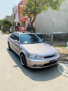 Honda Civic Oriel 2000