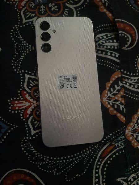 Samsung A14 4 / 128 0