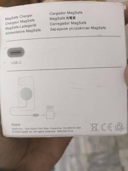 Apple magsafe charger. 20 Watts 1