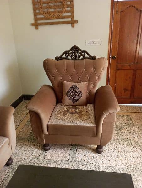 beautiful sofa set for sale 2