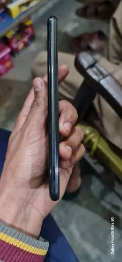 google pixel 3A 4/64 ha non pta back crak ha Baki sab ok ha