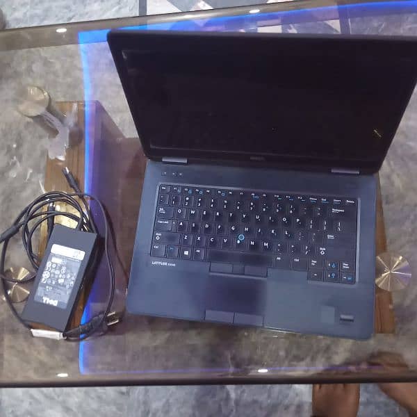 Dell Laptop core i 5 4th generation Ram 8 G. B   118 SSD 6