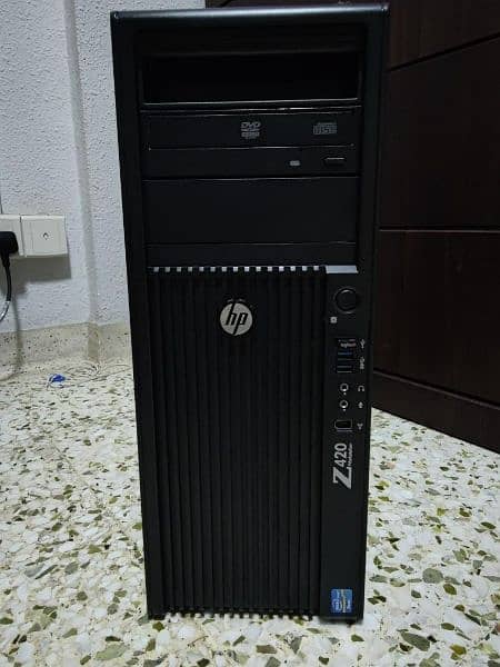 HP workstation PC Z420 0