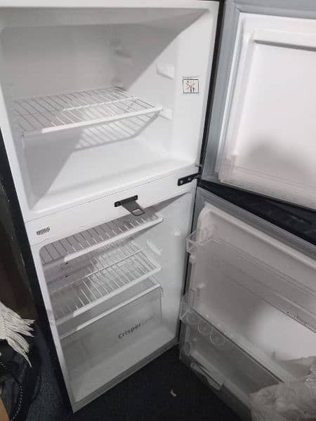 Dawlance Refrigerator Model 9140 WB Chrome 0