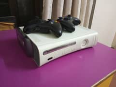 Xbox 360 500 gb version for sale almost brand new urgent sale 0