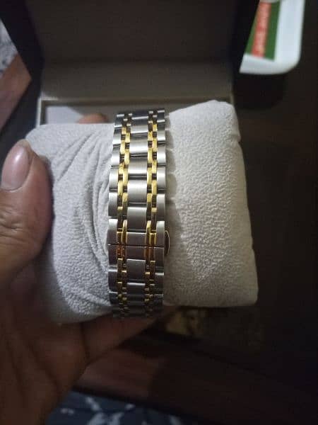 decent and classy watch for sell 1