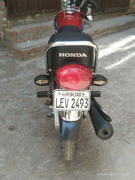 Honda 125 modal 2015 3