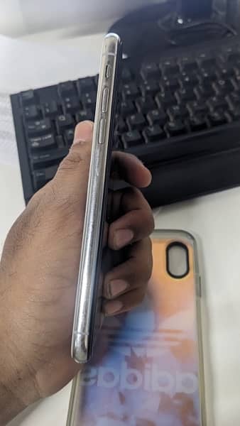Iphone x (Pta Approved ) 1