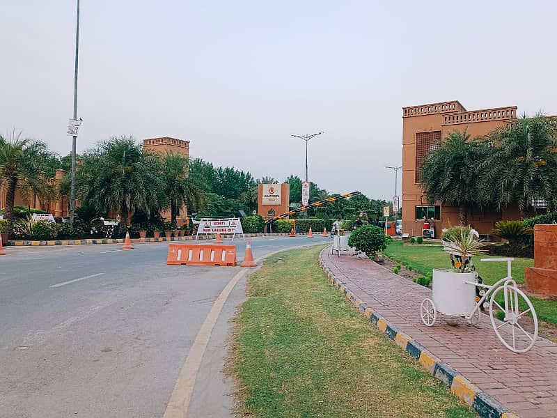 5-Marla On Ground Possession Plot Carpet Road Available For Sale In New Lahore City 10