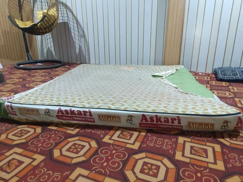 Askari Foam mattress king size 5 inch For Sale 2