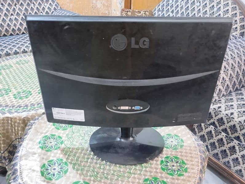 LG Led Flatron E2240 1