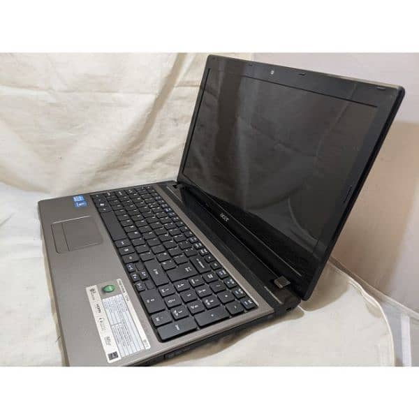 Acer inspire Laptop 15.6"display numeric keyboard 10/10 condition 0