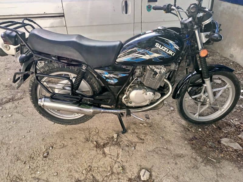 Suzuki GS 150 SE 2020 K End Black Alloy Wheel Just like Brand New Bike 4