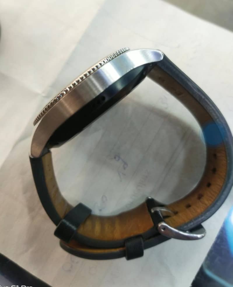 Samsung smart watch Gear S3 1