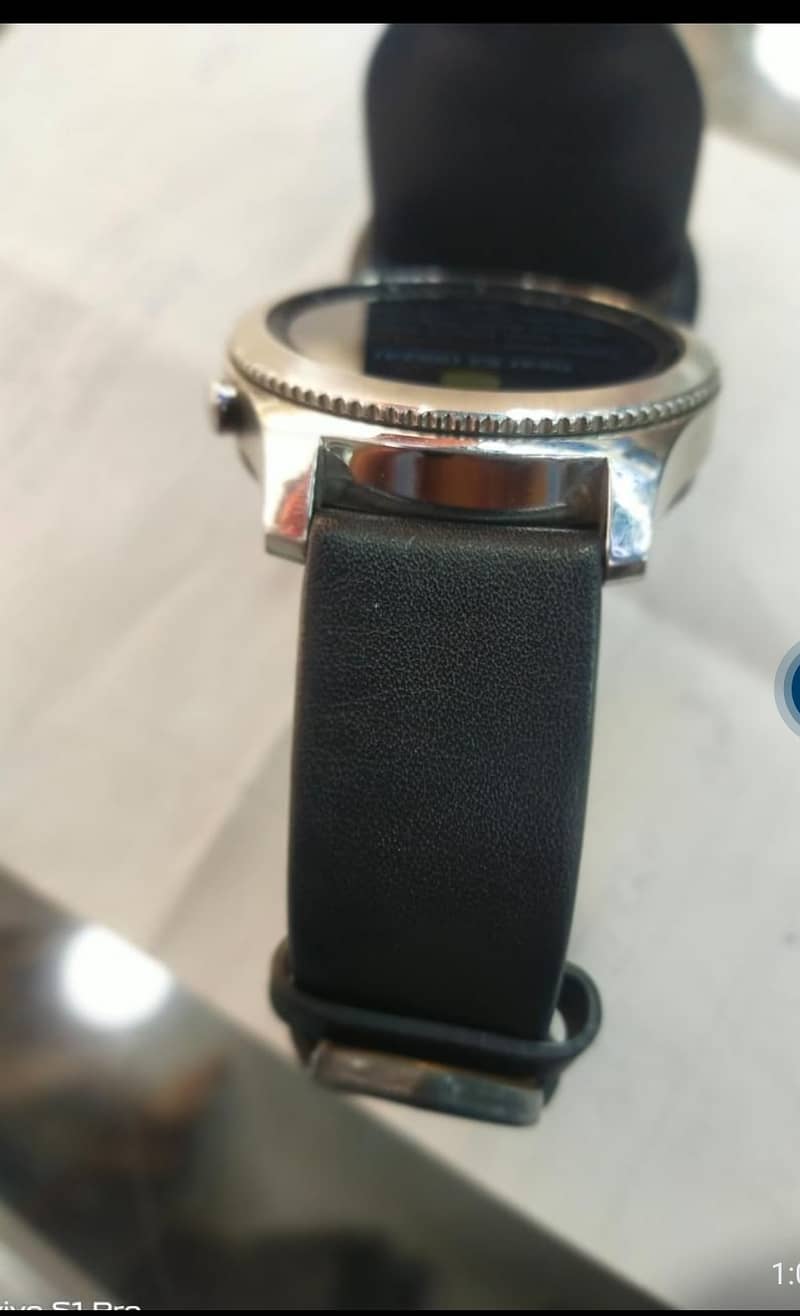 Samsung smart watch Gear S3 2
