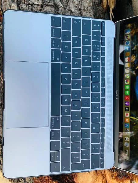 macbook Retina 12 inch Early 2016 MacBook Pro air M1 chip 2021 2020 18 5