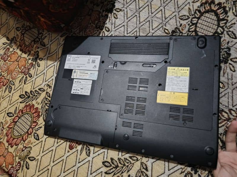 NEC laptop 0