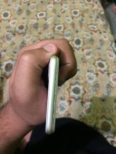 Only home button not working 10/10 condition exchange possible 3