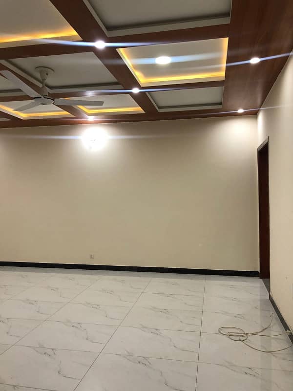 14 Marla Upper portion for rent in phase 7 0