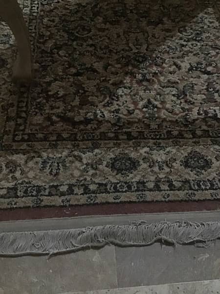 centre rug for sale 1