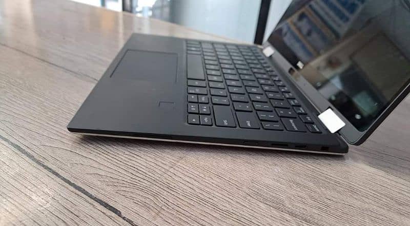 Dell XPS 9365 Core i5 7th generation (Touch Screen 360) 2