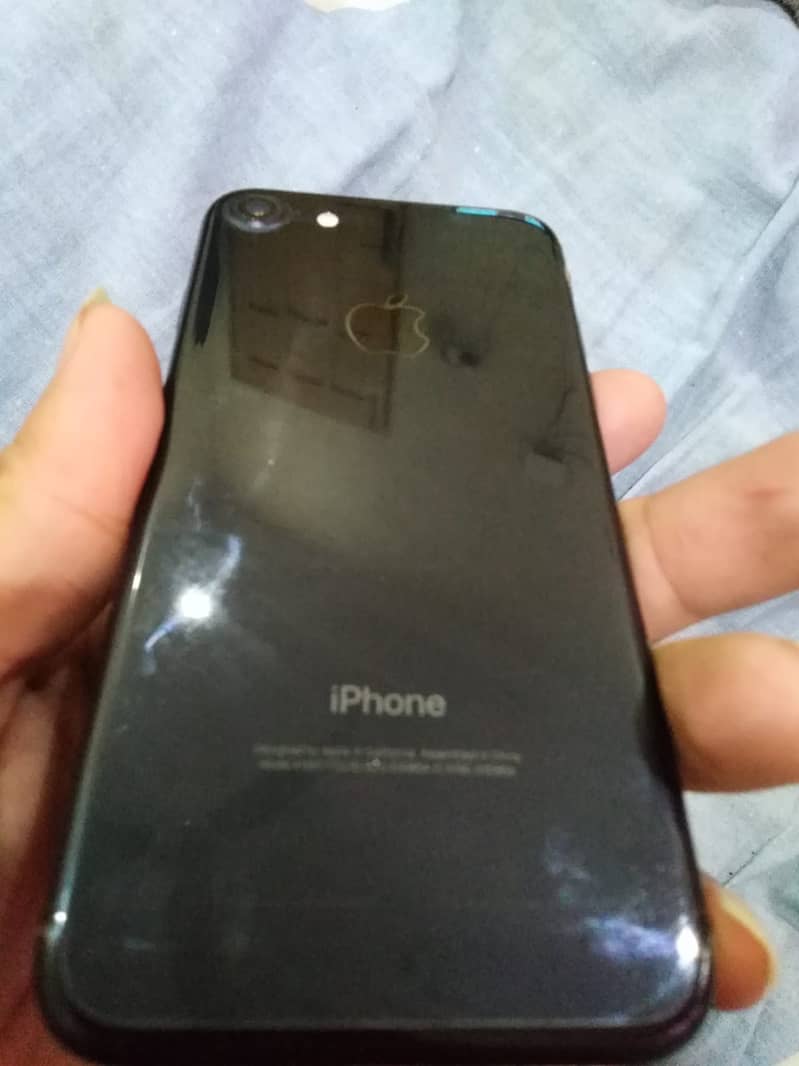 iphon 7 10/10 aproved 1
